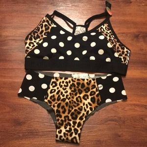 🆕 Polka Dot/Leopard Sports Bra/Undies Set